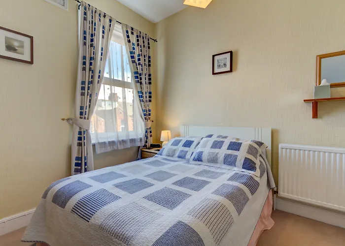 Guest house Dolphin 3*